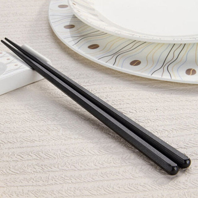 Japanese Chopsticks Alloy Non-Slip Sushi Food Sticks Chop Sticks Chinese Gift Japanese Reusable Chopsticks 1Pair